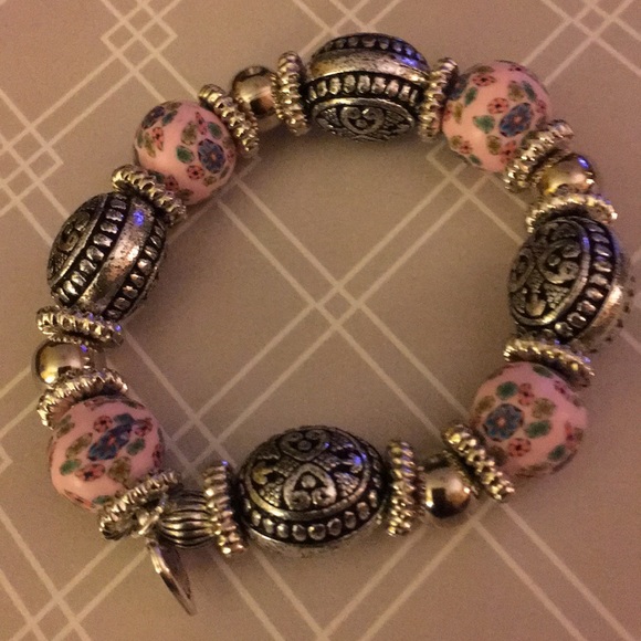 ⭐️Flower Power - Picture 3 of 3